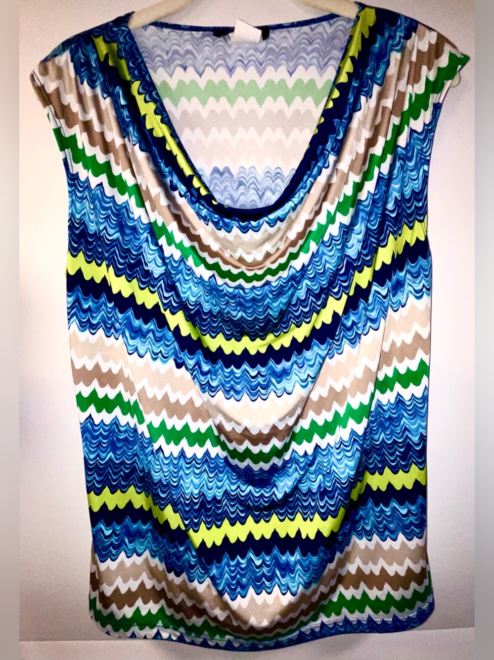 Jennie and Marlis Women's Multicolor Sleeveless Shirt Blouse Tank Size Unknown